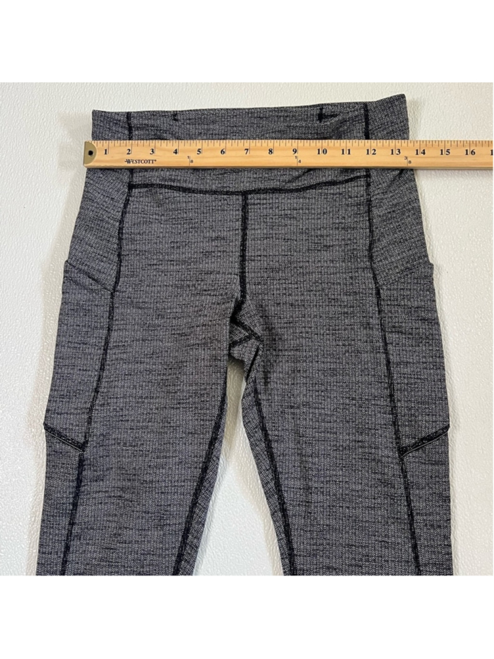 Lululemon Women's Speed Up Full-On Luxtreme Leggings Heathered Black Size 8 - Picture 5 of 12